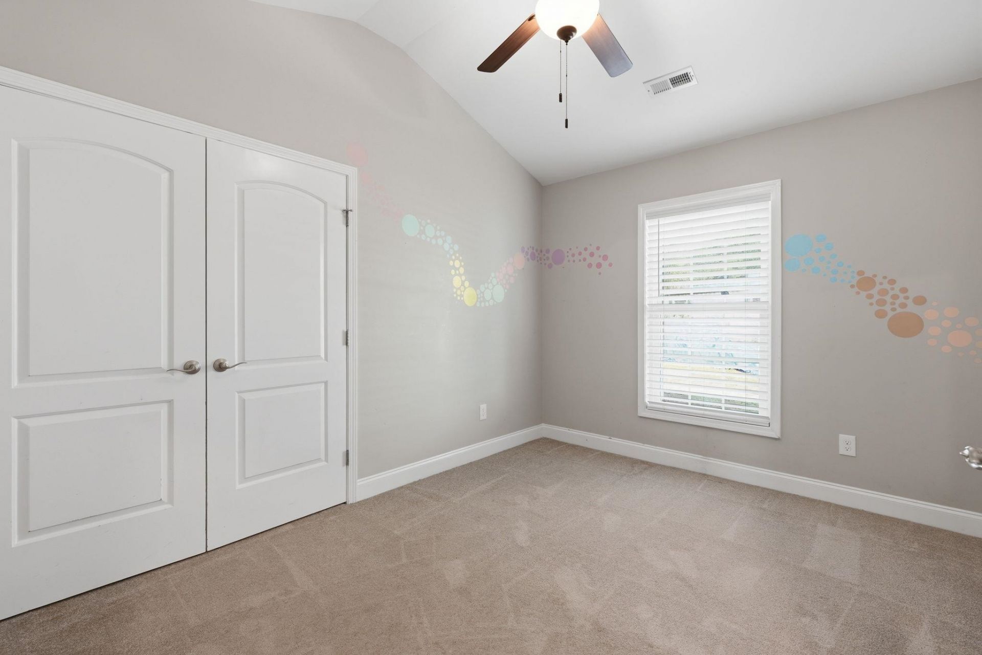 534 Waverly Loop Photo 19
