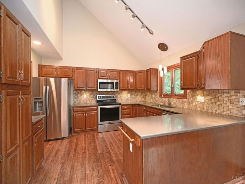 8405 Toddcreek Circle, West Chester, OH 45069 Photo 13