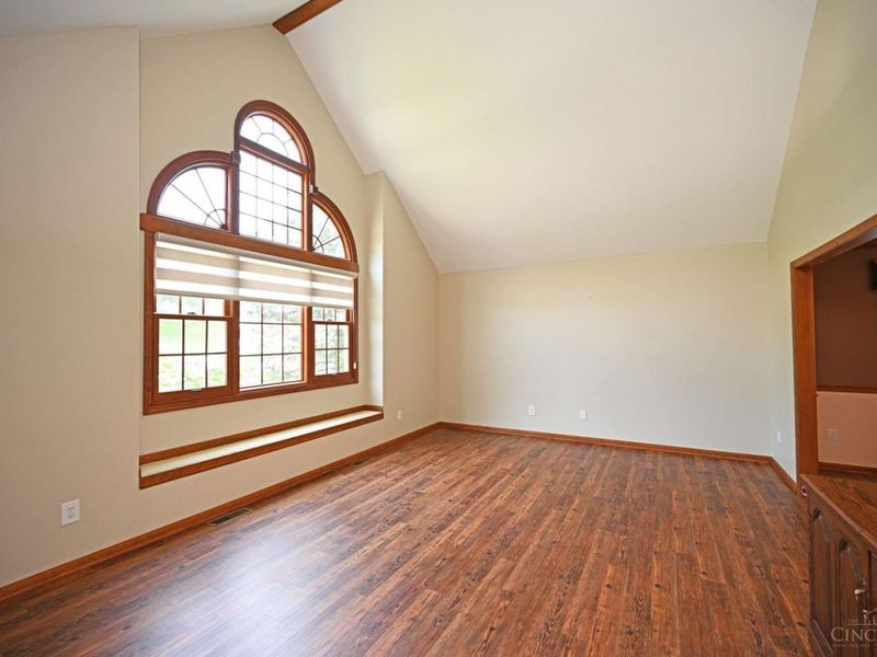 8405 Toddcreek Circle, West Chester, OH 45069 Photo 5