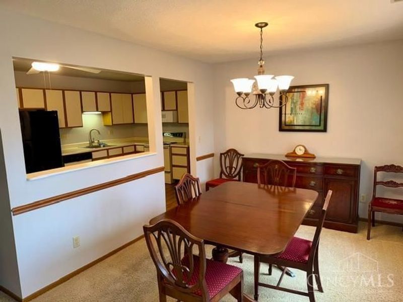 5170 Old Oak Trail, Unit 21, Cincinnati, OH 45238 Photo 6