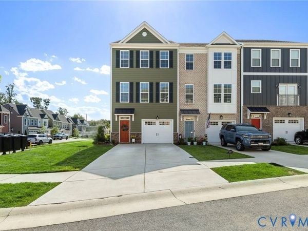 13801 Village View Dr, Midlothian, VA 23114