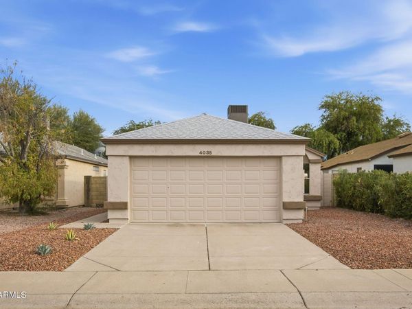 4035 W ELECTRA Lane, Glendale, AZ 85310
