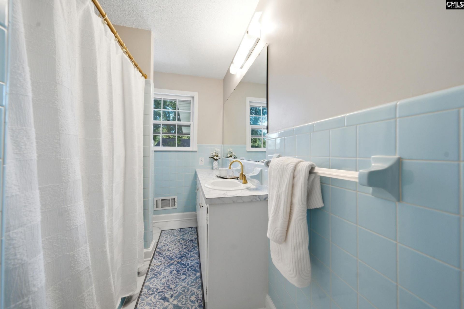 224 Walnut Street  Photo 24