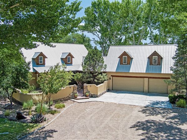 398 Price Lane, Corrales, NM 87048