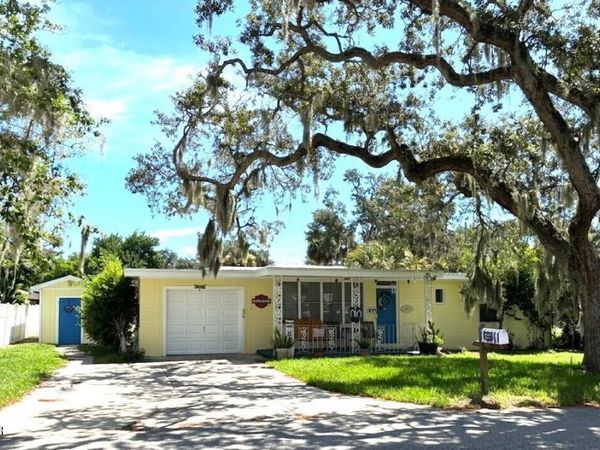 1435 Daytona Avenue, Daytona Beach, FL 32117