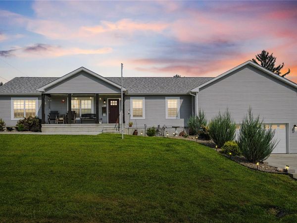 400 Summer Street SE, Shellsburg, IA 52332