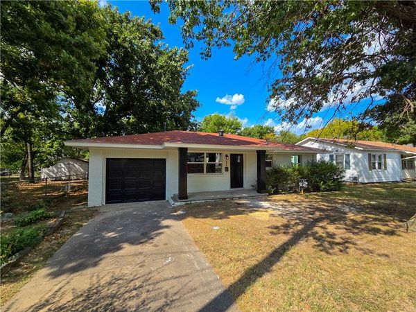 404 Hart Avenue , Springdale, AR 72764