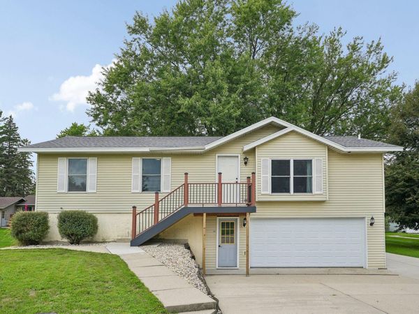114 N East St, Whitewater, WI 53190