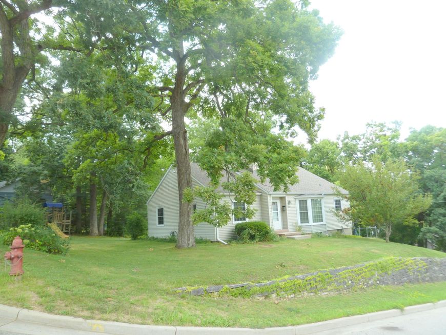 Main Photo