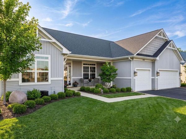 1740 Cobblestone Ct, Lake Geneva, WI 53147