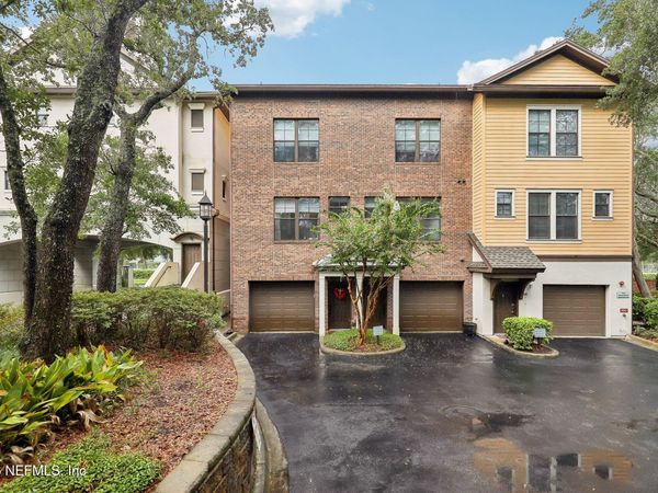 9823 TAPESTRY PARK Circle, Unit 303, Jacksonville, FL 32246