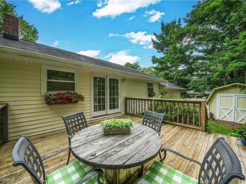 8860 Crackel Road, Chagrin Falls, OH 44023 Photo 22