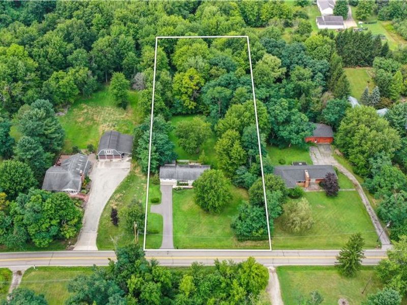 8860 Crackel Road, Chagrin Falls, OH 44023 Photo 34