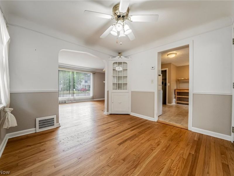 4828 Westbourne Road, Lyndhurst, OH 44124 Photo 6