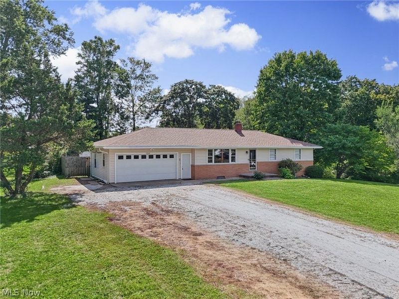 1264 Everbright Drive, Uniontown, OH 44685 Photo 32