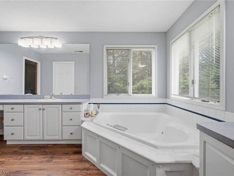 46787 Middle Ridge Road, Amherst, OH 44001 Photo 24