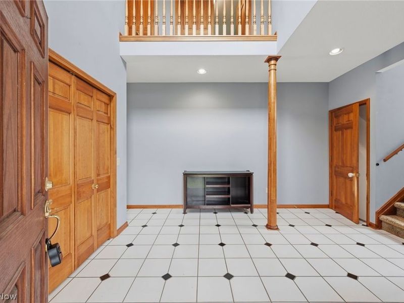 46787 Middle Ridge Road, Amherst, OH 44001 Photo 4