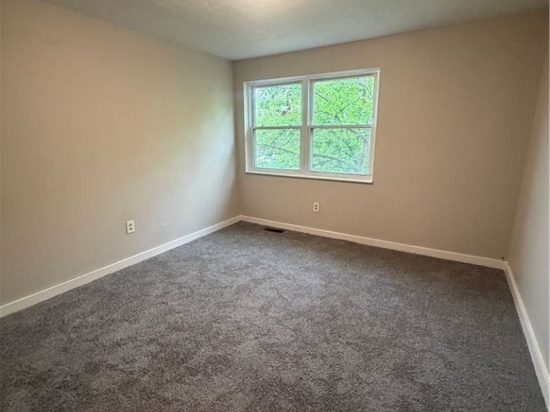9409 Manor Avenue, Cleveland, OH 44104 Photo 7