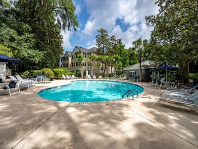 60 Fenwick Hall Alley, Unit Apt 912, Johns Island, SC 29455