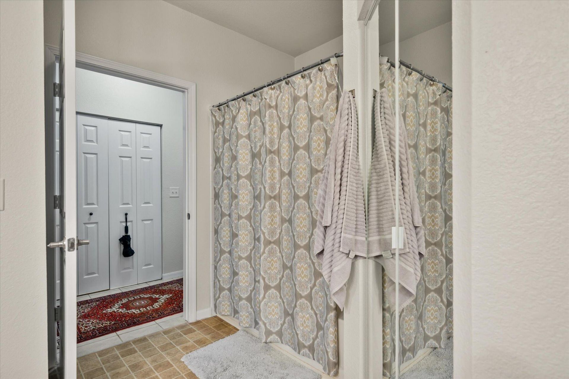 60 Fenwick Hall Alley Photo 22