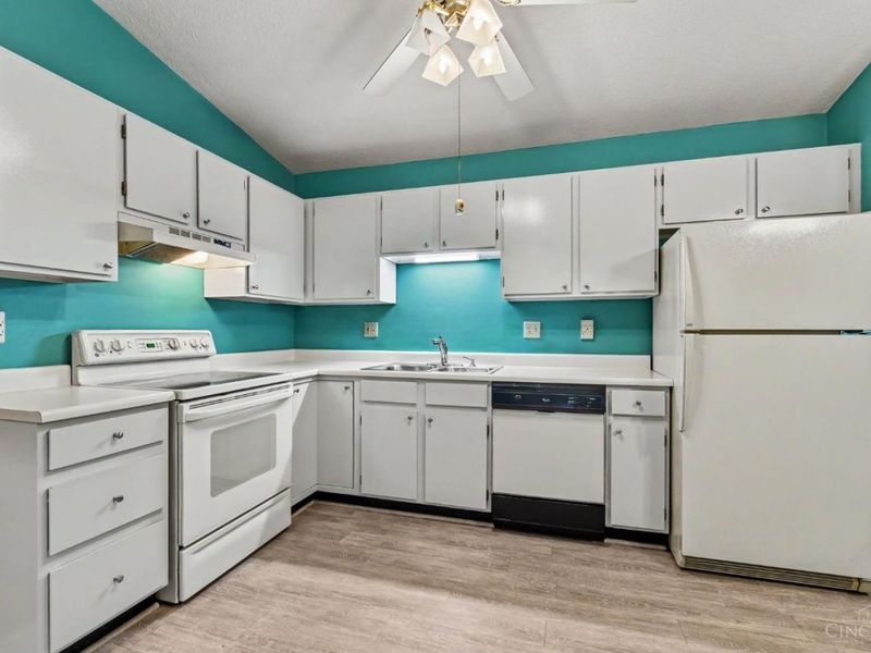 5354 Werk Road, Unit 8, Green Township, OH 45248 Photo 10