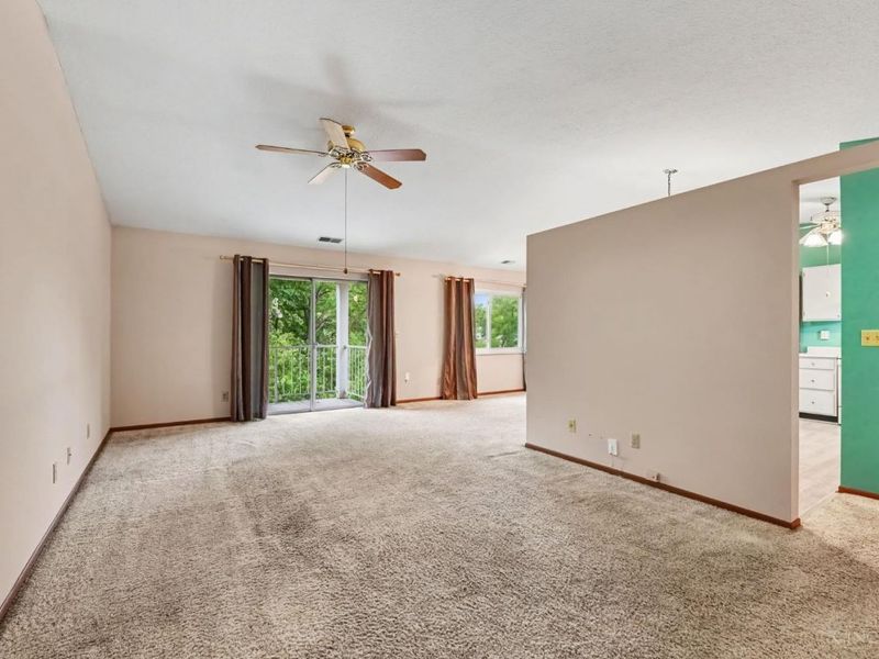 5354 Werk Road, Unit 8, Green Township, OH 45248 Photo 3