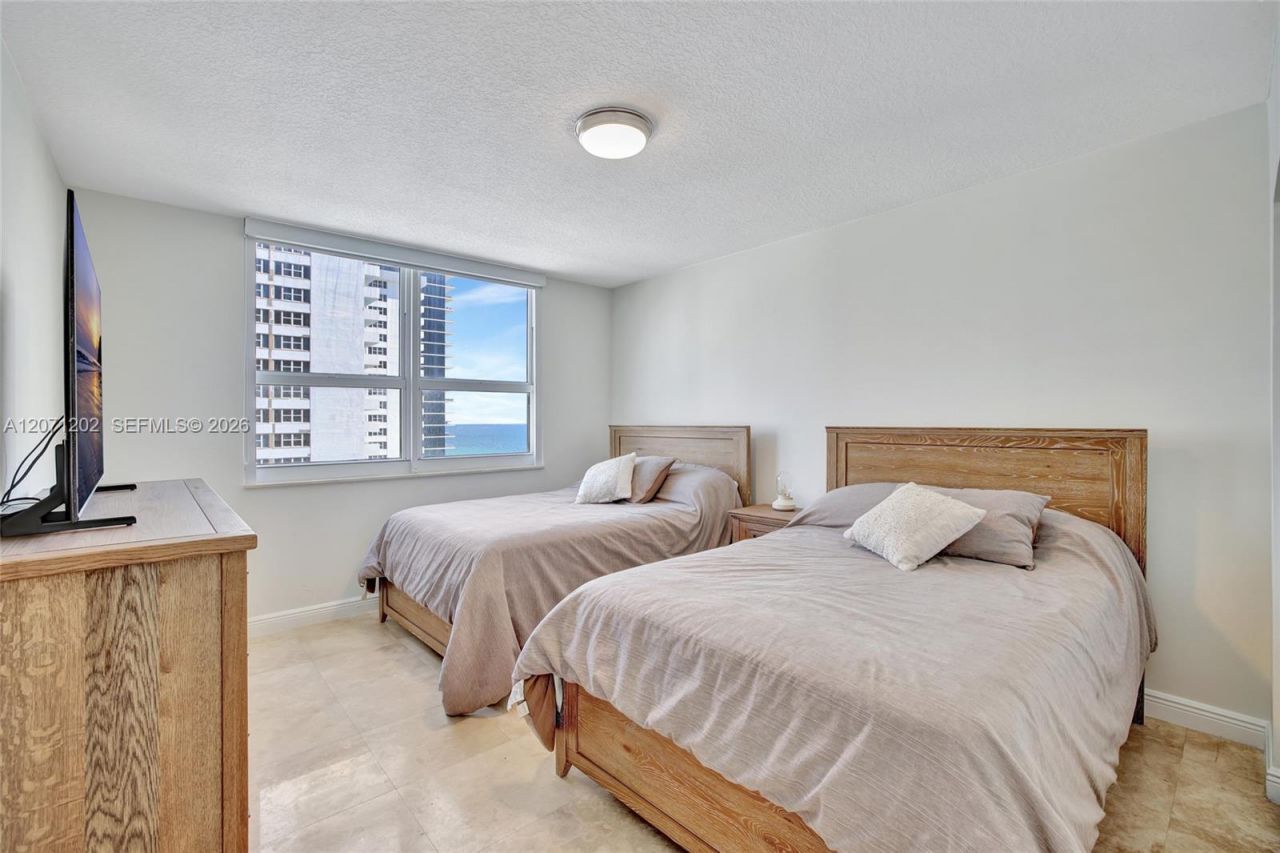2080 S Ocean Dr , Unit 1102, Hallandale Beach, FL 33009 Photo