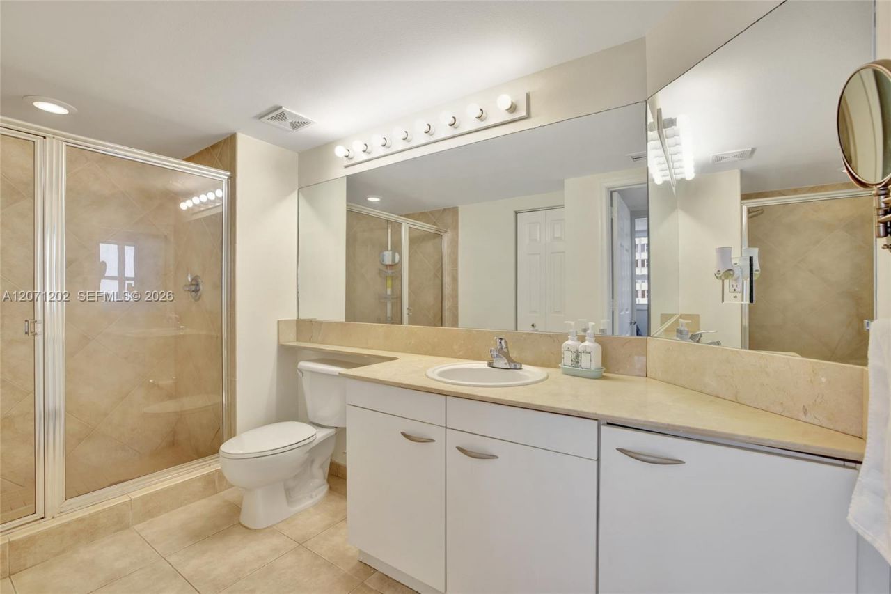 2080 S Ocean Dr , Unit 1102, Hallandale Beach, FL 33009 Photo