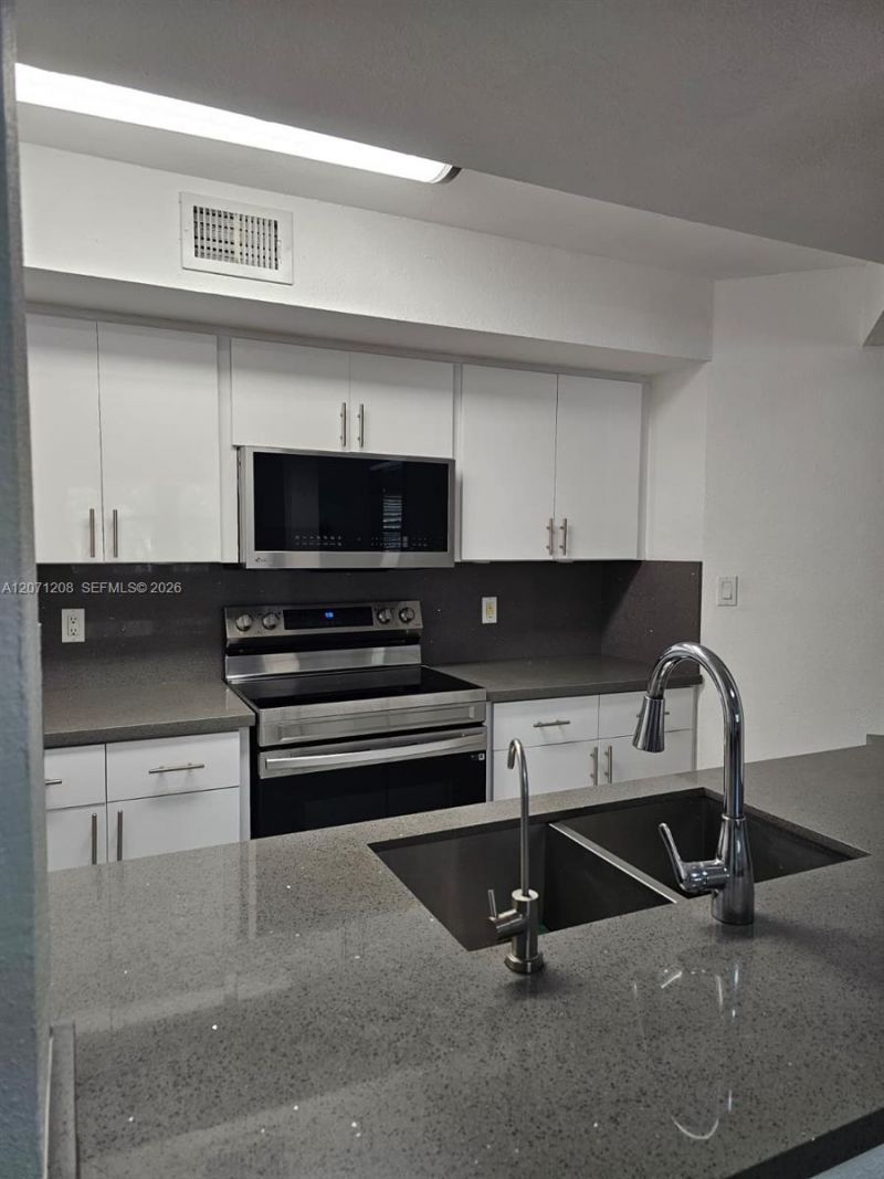 Please Call For Address, Unit 7210, Miami, FL 33196 Photo