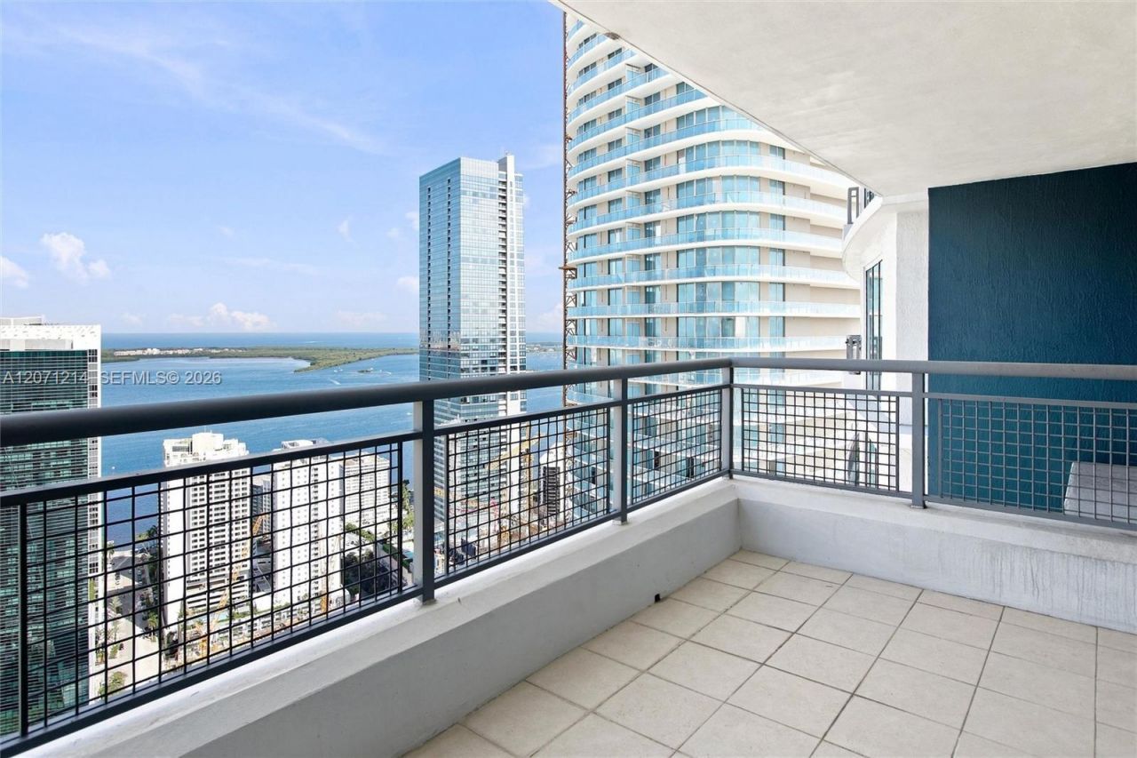 60 SW 13th St , Unit 4602, Miami, FL 33130 Photo