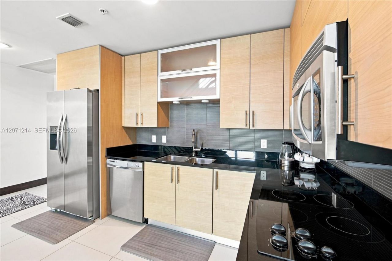 60 SW 13th St , Unit 4602, Miami, FL 33130 Photo