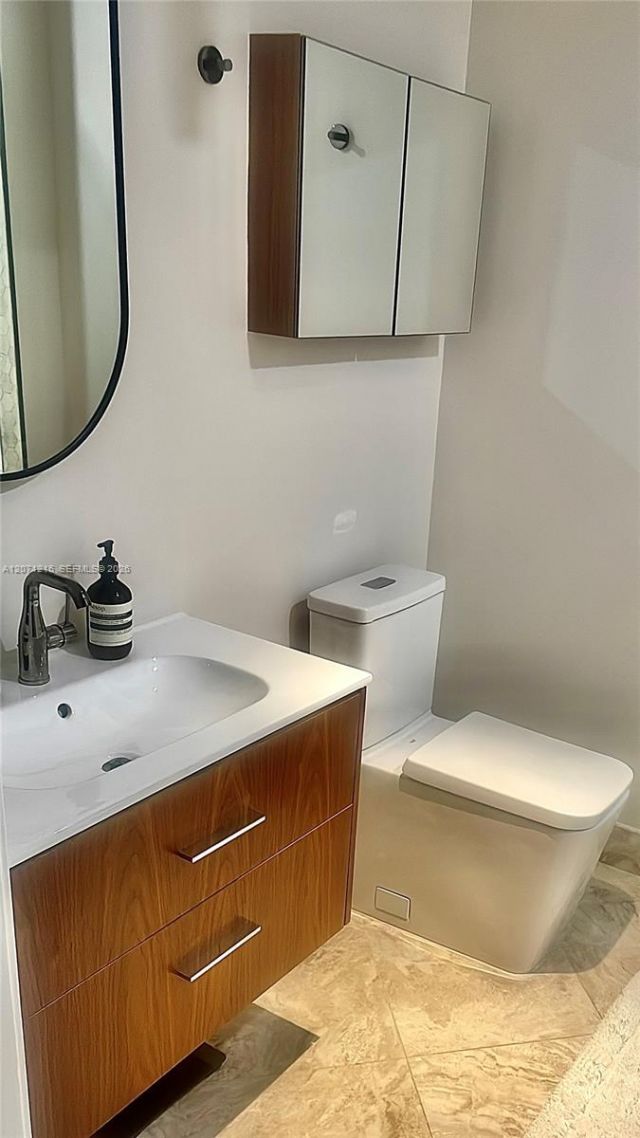 3470 E Coast Ave, Unit H0806, Miami, FL 33137 Photo