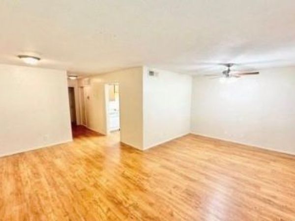 1115 N Austin Street, Denton, TX 76201