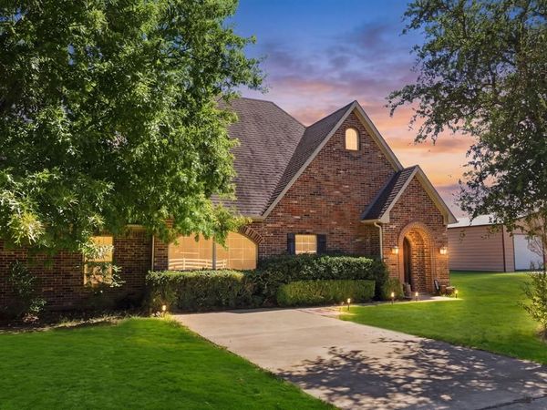 2474 McConnell Road, Gunter, TX 75058