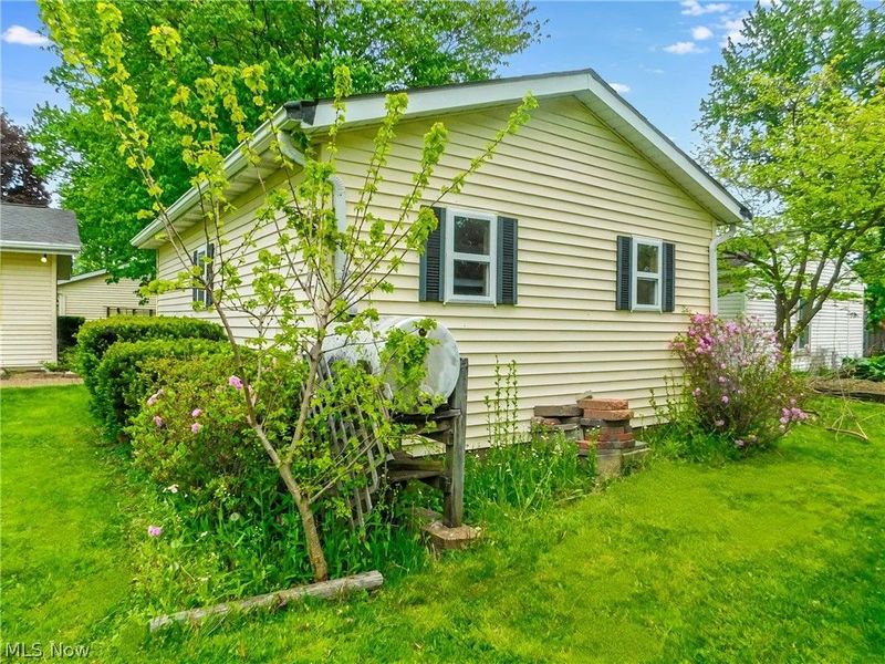 7386 Lake Road, Madison, OH 44057 Photo 28