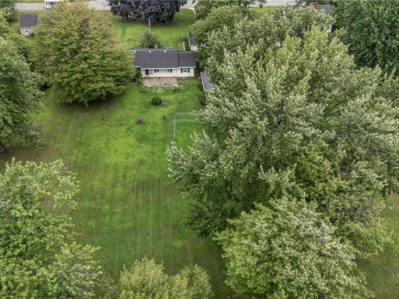 7386 Lake Road, Madison, OH 44057 Photo 5