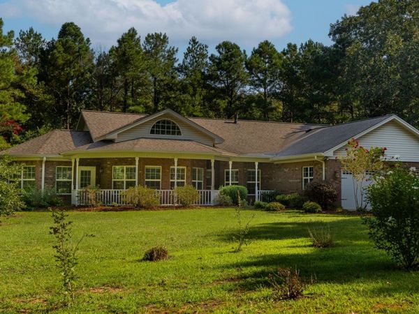 200 Burney Walker Lane, Starkville, MS 39759