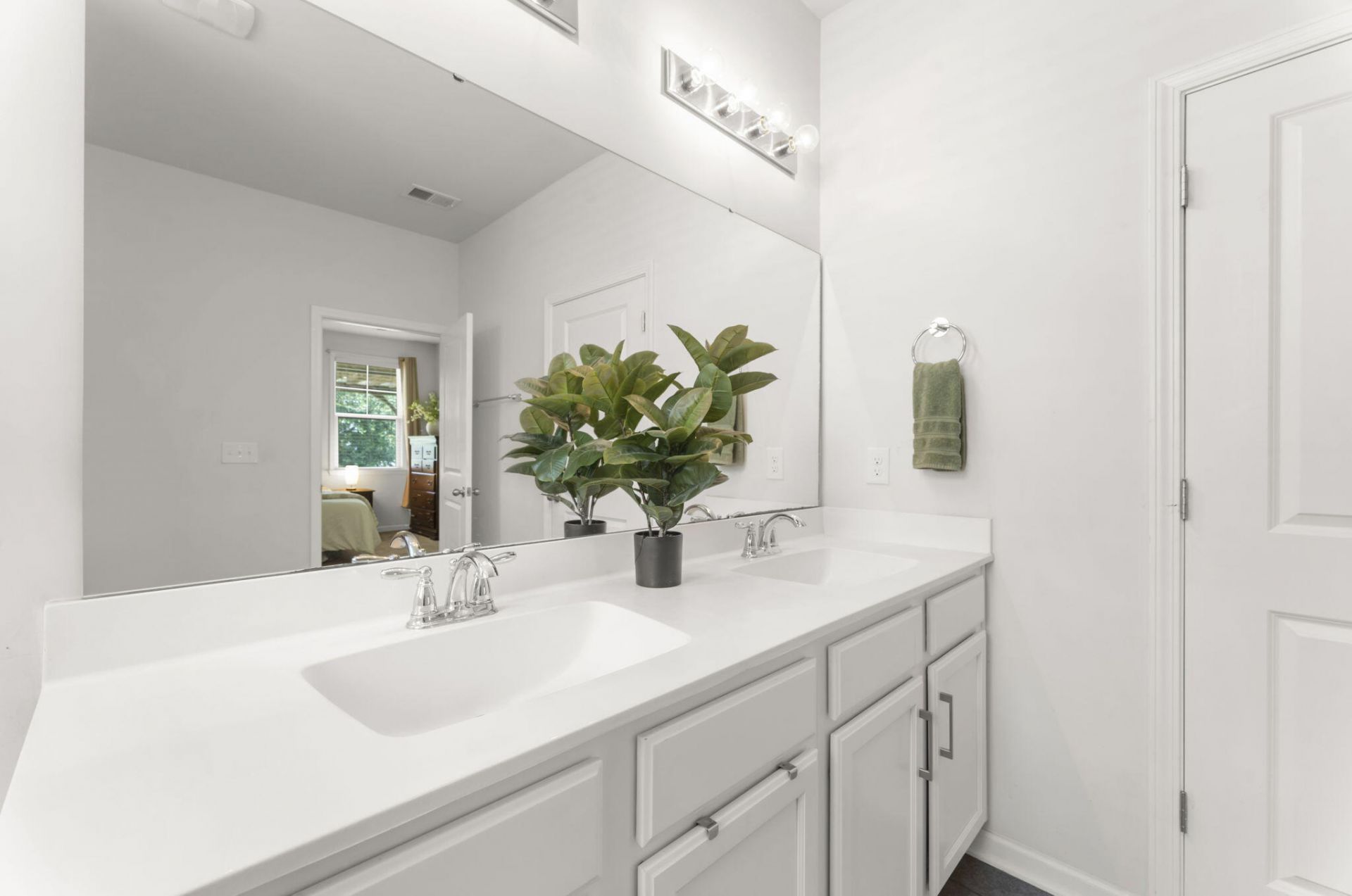 2505 Hummingbird Lane Photo 14