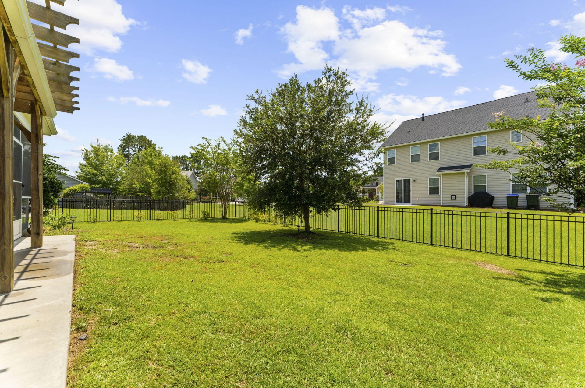 2505 Hummingbird Lane Photo 32