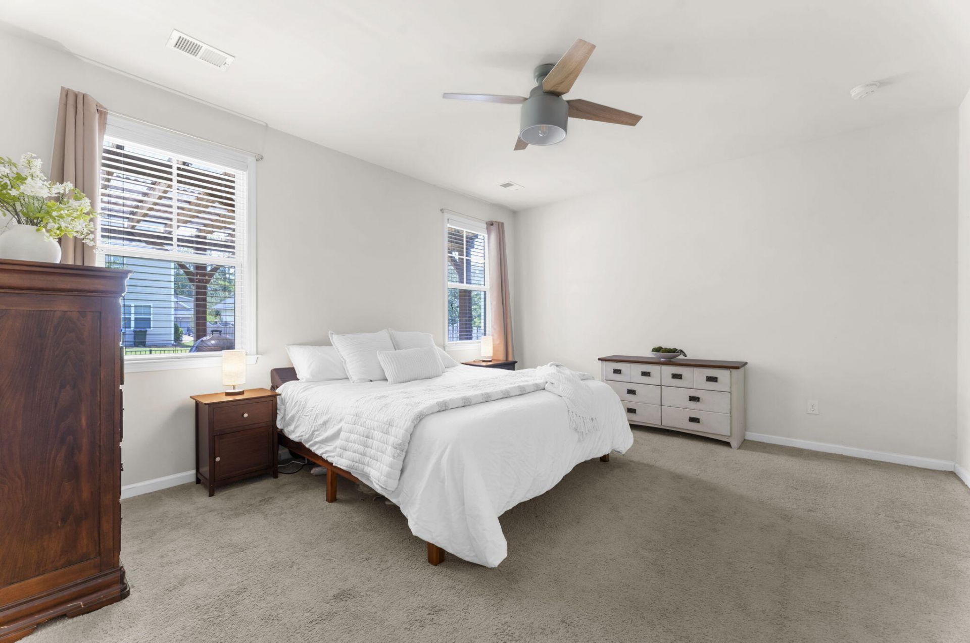 2505 Hummingbird Lane Photo 9