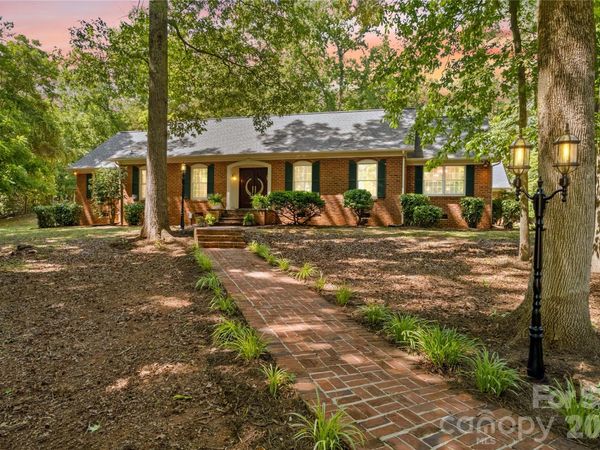 150 Kent Road , Salisbury, NC 28147