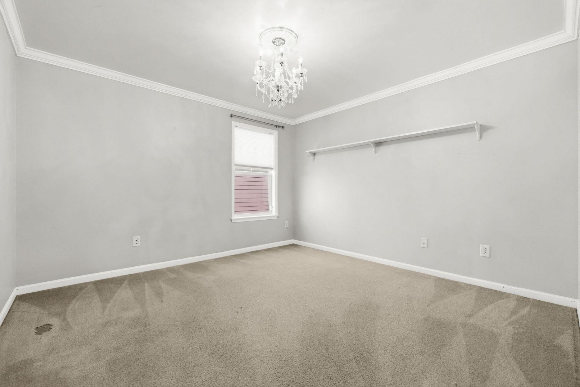 732 Dreamland Dr. Photo 31
