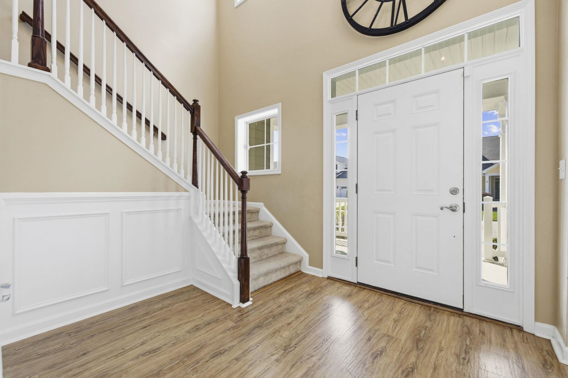 732 Dreamland Dr. Photo 9