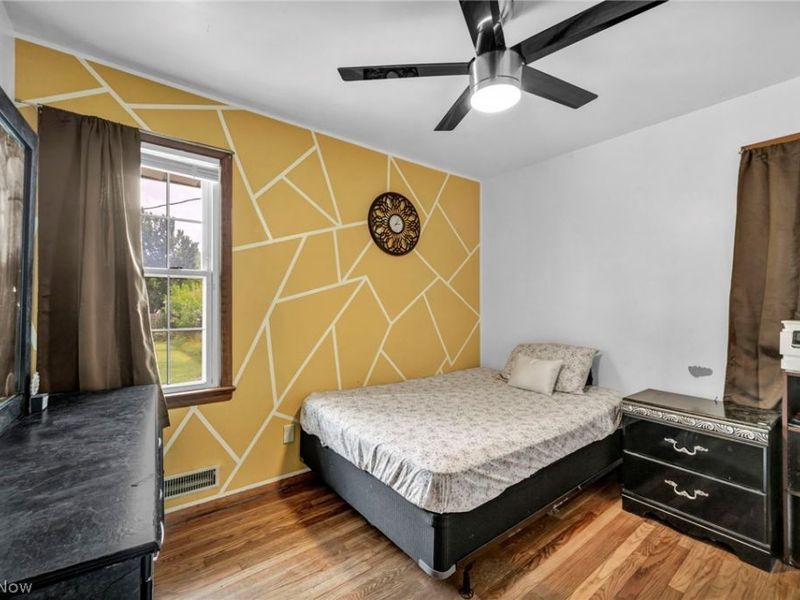 10615 Bellaire Road, Cleveland, OH 44111 Photo 10