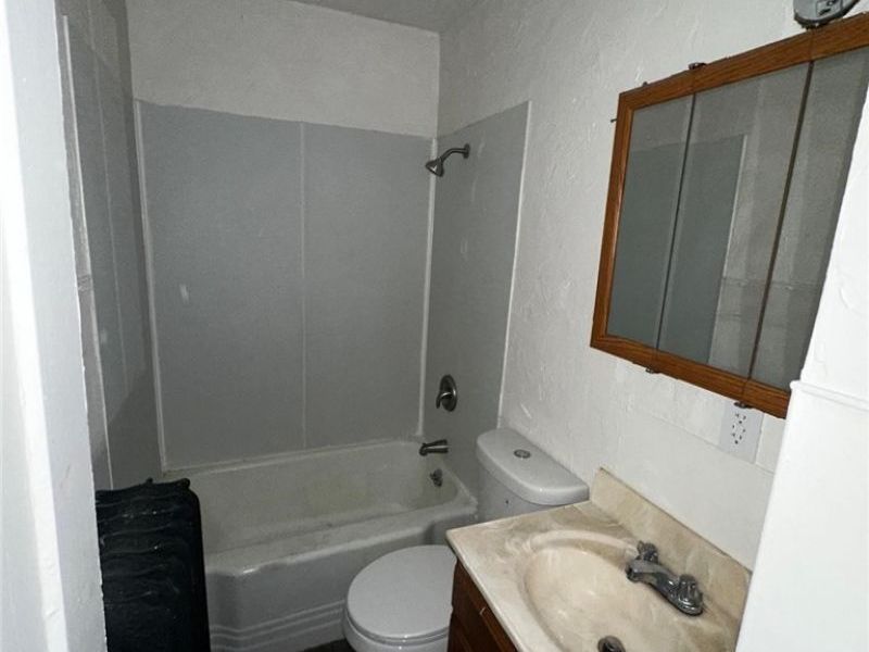 1234 W 6th Street, Unit 1, Lorain, OH 44052 Photo 11