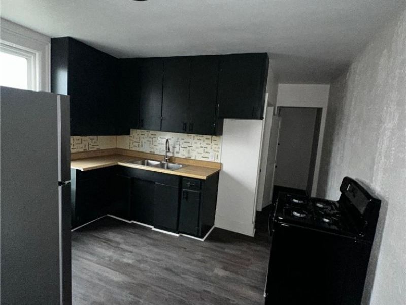 1234 W 6th Street, Unit 1, Lorain, OH 44052 Photo 4