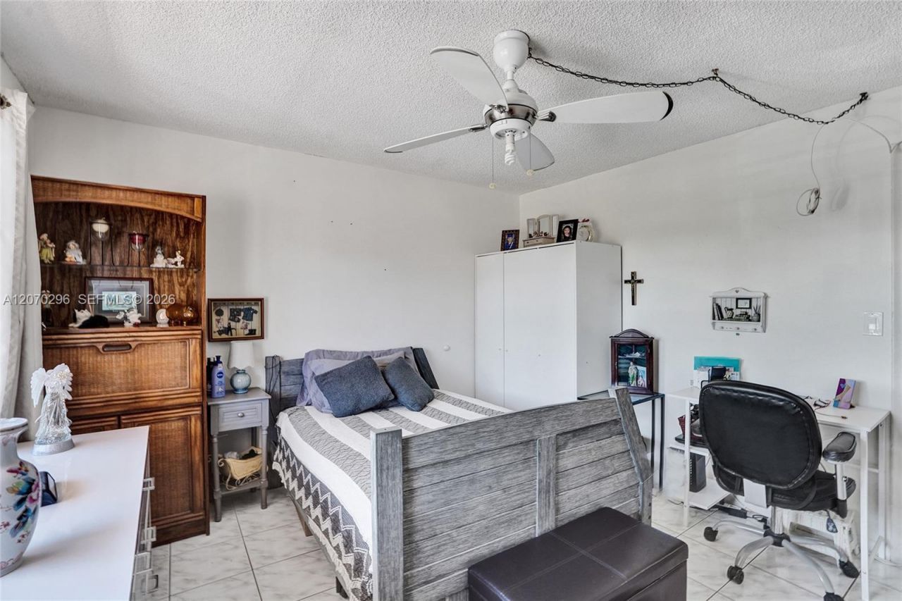 9461 Sunrise Lakes Blvd, Unit 208, Sunrise, FL 33322 Photo