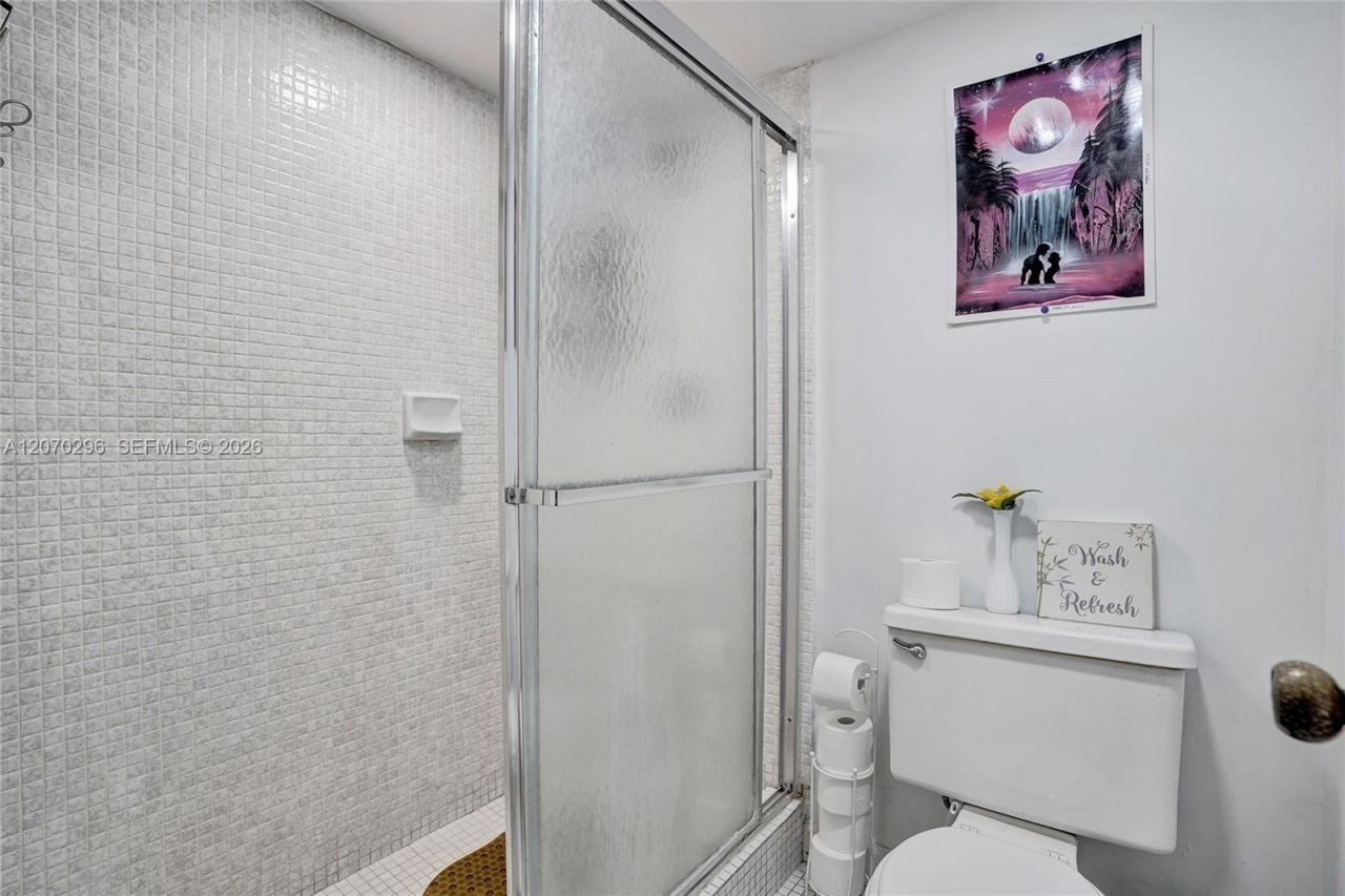 9461 Sunrise Lakes Blvd, Unit 208, Sunrise, FL 33322 Photo