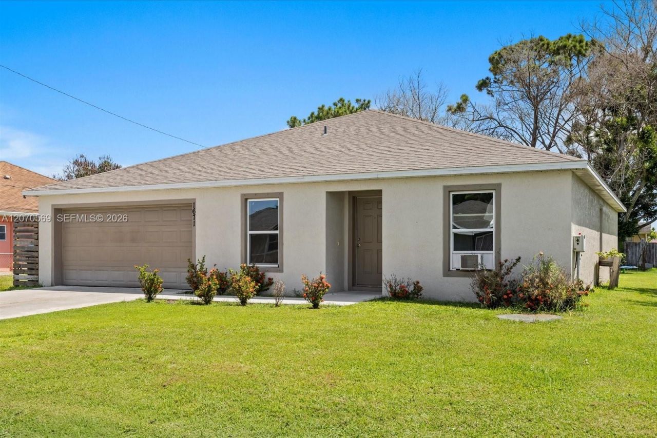 1671 SE Seashore Ln , Port Saint Lucie, FL 34983 Photo