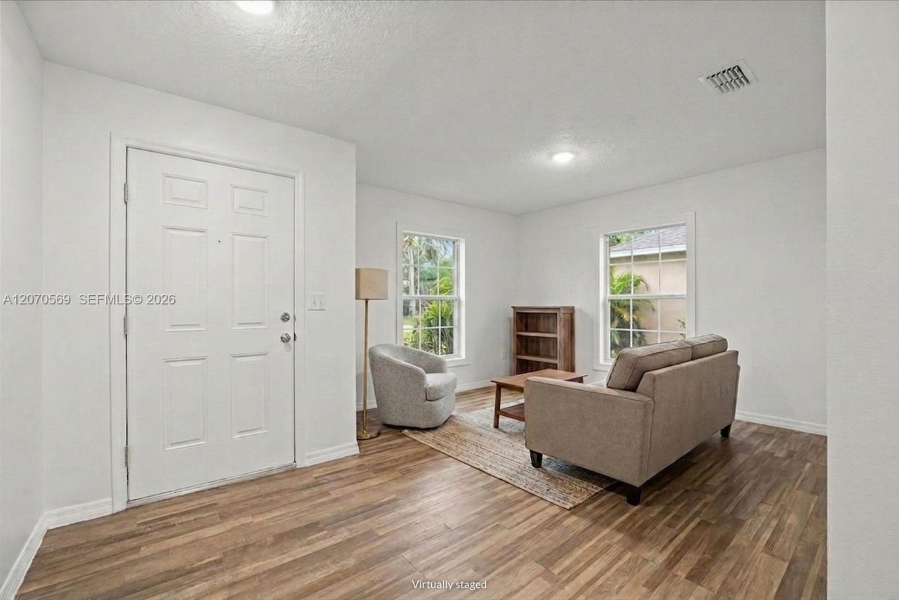 1671 SE Seashore Ln , Port Saint Lucie, FL 34983 Photo